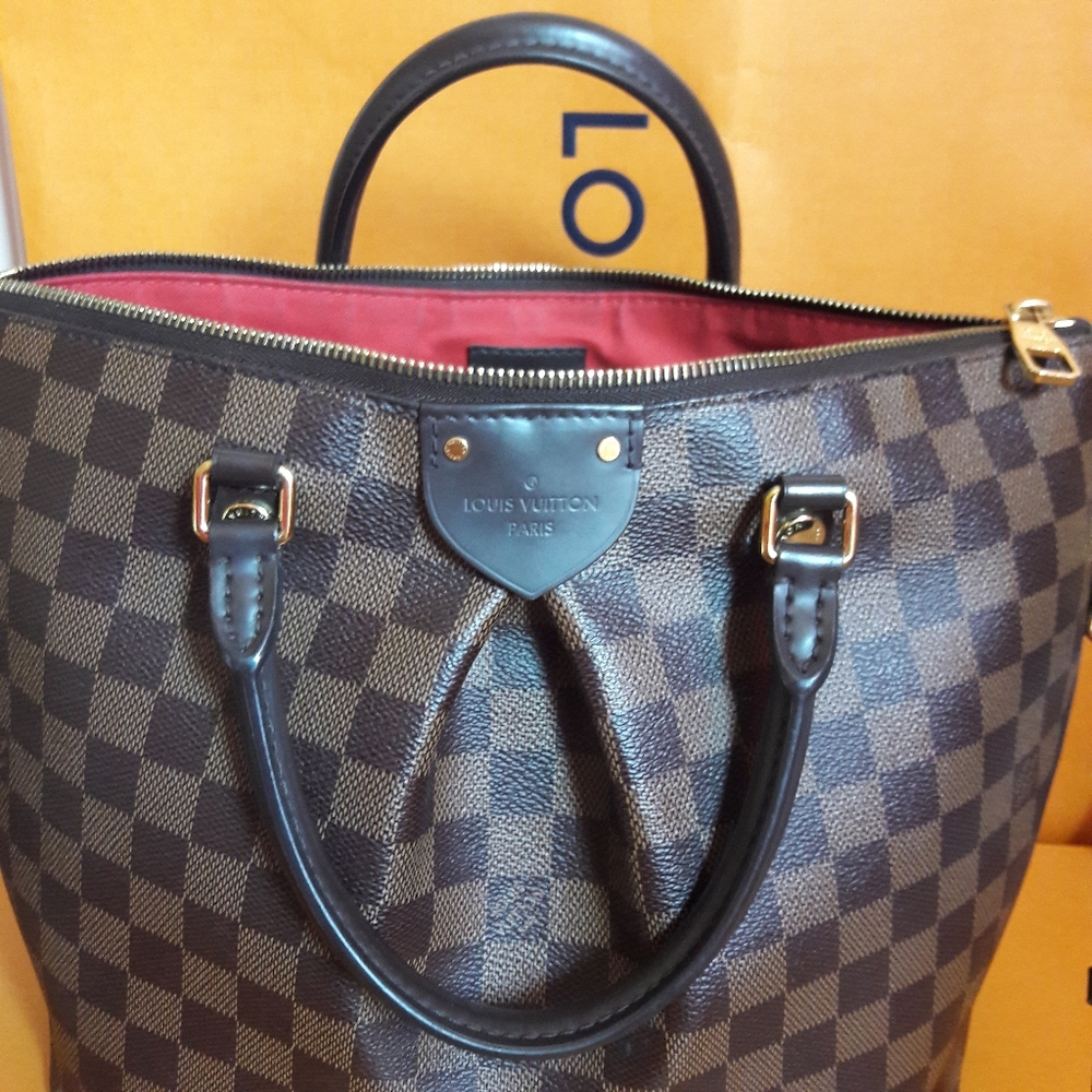 TRADED ❤️ Louis Vuitton Siena MM - Picture 6 of 16